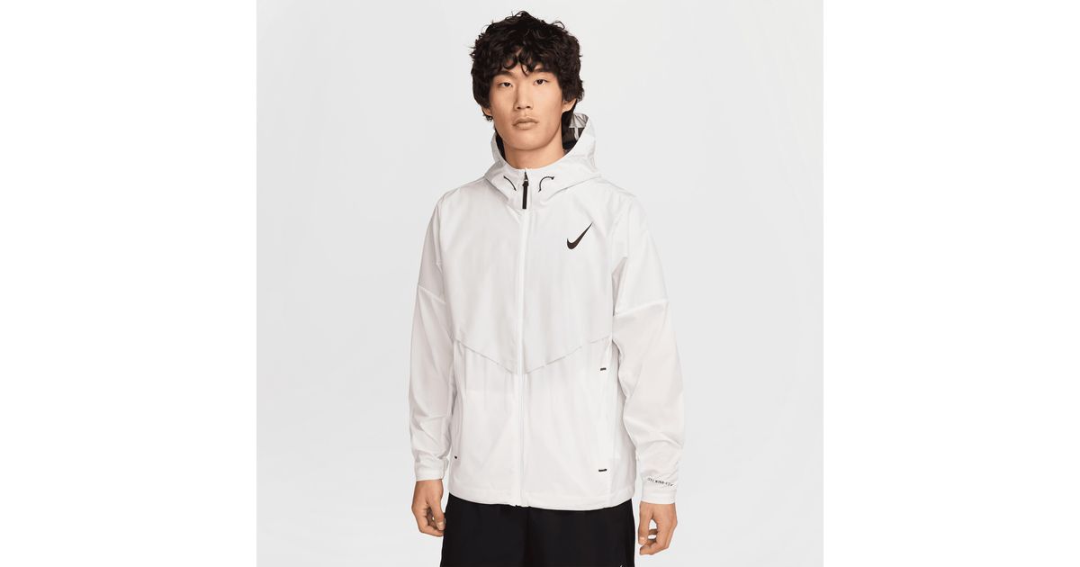 Nike AeroSwift